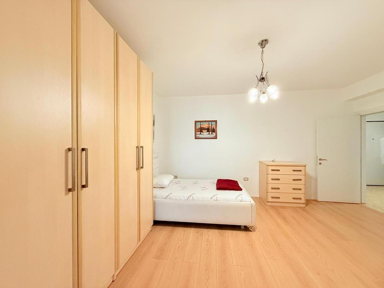 Center Luxury Leilighet